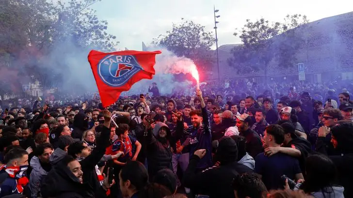 Comment faire plus de place aux femmes dans les célébrations après les victoires de foot