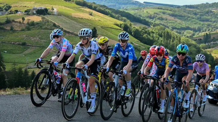 Cette pathologie méconnue touche la majorité des cyclistes sur le Tour de France femmes