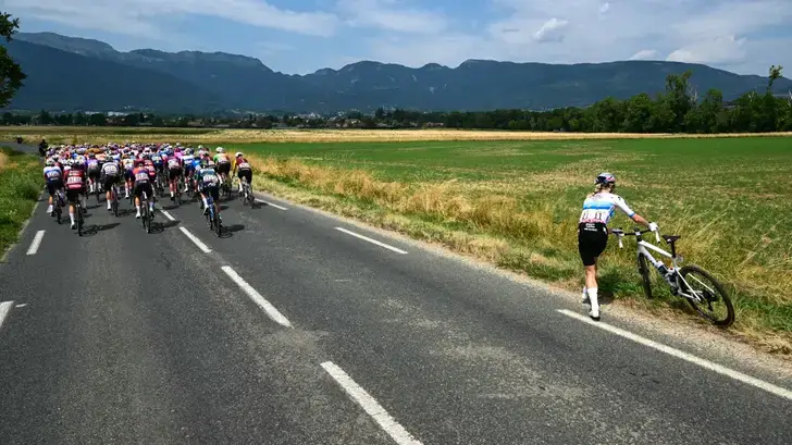 Sur le Tour de France femmes, la pause pipi de trois coureuses leur vaut une amende