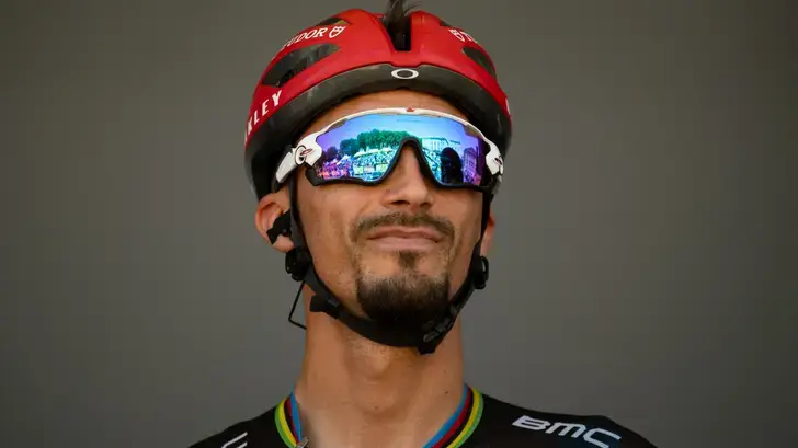 Julian Alaphilippe prend sa retraite, le Tour de France était sa dernière course