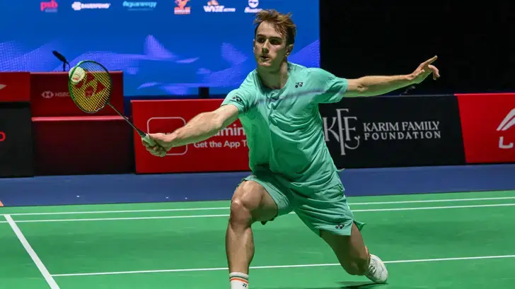 Pour la toute première fois, un Français va être médaillé en simple aux Mondiaux de badminton