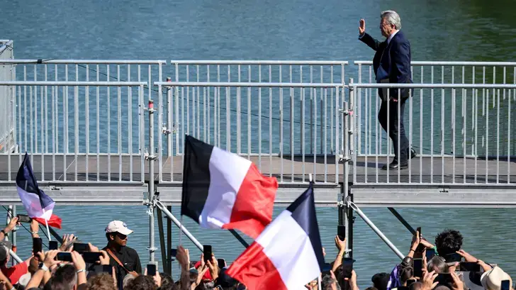 « C’est notre créneau » : aux Amfis, Mélenchon s’empare de l’écologie en terrain conquis