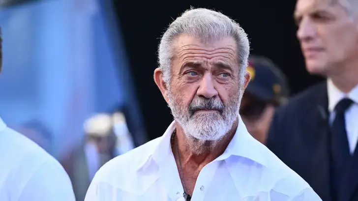 Accusé de s’être moqué d’une interprète en langue des signes, Mel Gibson s’excuse