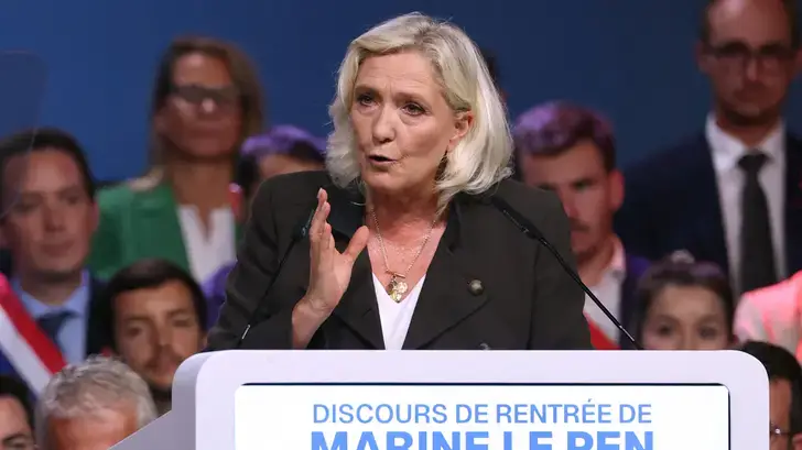 Marine Le Pen veut (encore) supprimer cette mesure de solidarité pour les HLM
