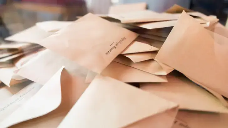 LFI privée de deux mairies ? La justice recommande de refaire les élections