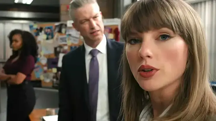 Pas sur scène ni dans le public… Taylor Swift a fait une apparition surprise aux Emmys