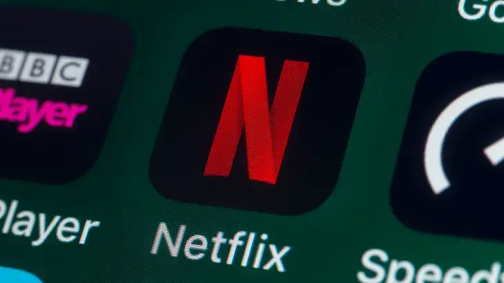 Pourquoi la place grandissante de Netflix dans la création française n’a pas que du bon