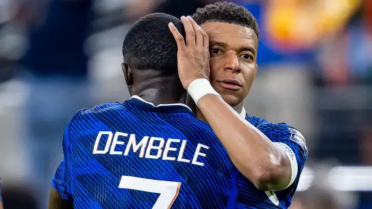 « Pas de tension » avec Dembélé, assure Mbappé avant leurs retrouvailles en bleu