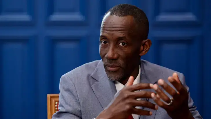 « Je n’ai pas allumé de feu » : Bagayoko s’explique sur sa présence devant un lycée