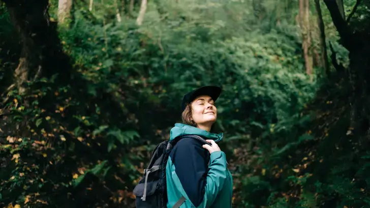 Le chant des oiseaux et le contact des arbres sont bons pour la santé (même en ville)