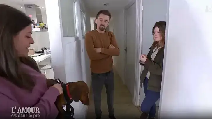Dans « L’Amour est dans le pré », ce petit chien a eu raison de l’aventure de cette prétendante