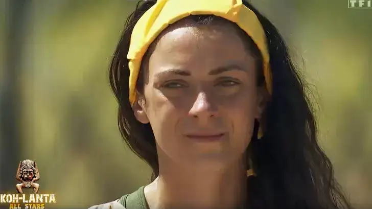 Charlotte de « Koh-Lanta » remet « la pendule au milieu du village » sur la composition de l’équipe jaune