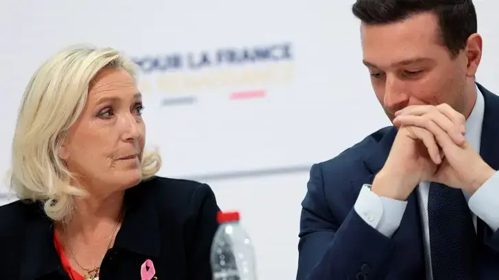 Le budget du RN fait l’unanimité contre lui