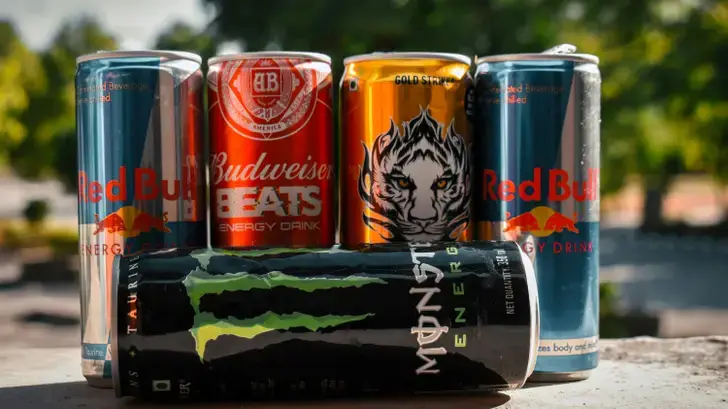 Faut-il interdire la vente des boissons énergisantes aux moins de 16 ans ?