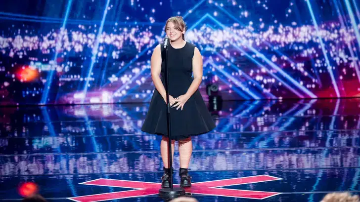 Louna, candidate de « La France a un Incroyable Talent » vous dit quelque chose ? C’est bien normal…