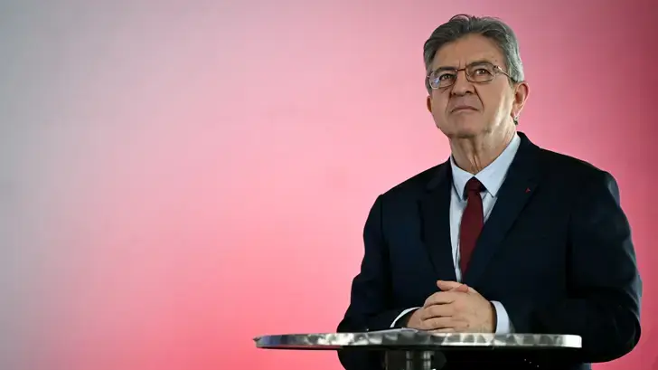 Les pistes de Jean-Luc Mélenchon pour créer 106 milliards d’euros de recettes nouvelles en 2027