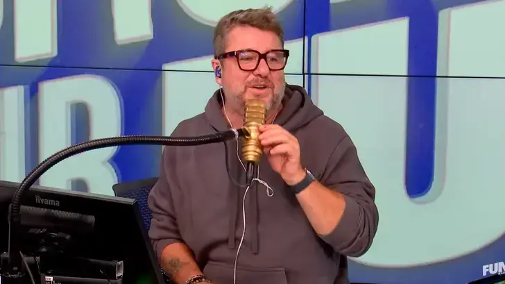 Repos forcé pour Bruno Guillon après un incident sonore en plein direct sur Fun Radio